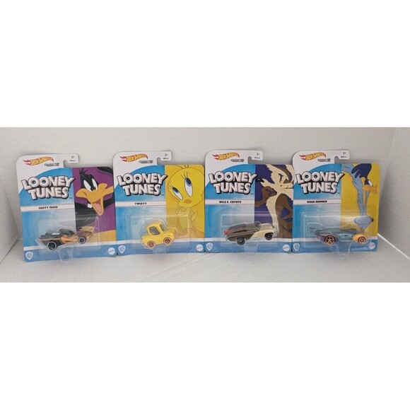 Hot Wheels Looney Tunes Tweety, Road Runner,  Daffy Duck, Wile E Coyote Lot Of 4 - Picture 1 of 8